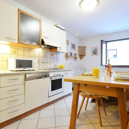 Al Parco-2 By Interhome Apartment Canazei