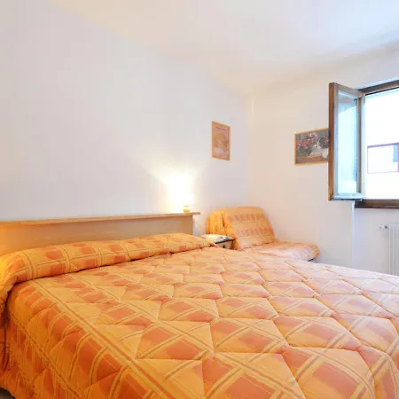 Al Parco-2 By Interhome Apartment Canazei